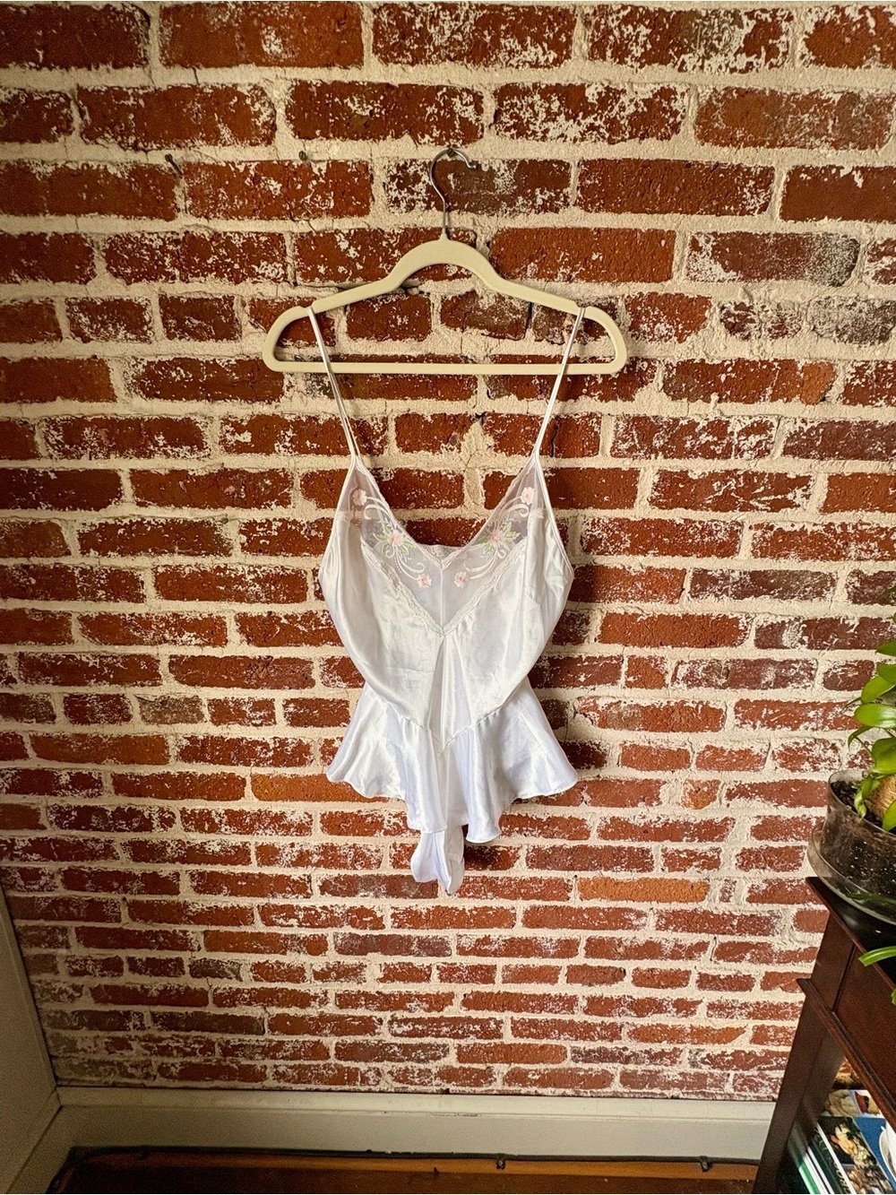 Vintage Val Mode White Teddy Bodysuit Lingerie w/ floral details & snap closure